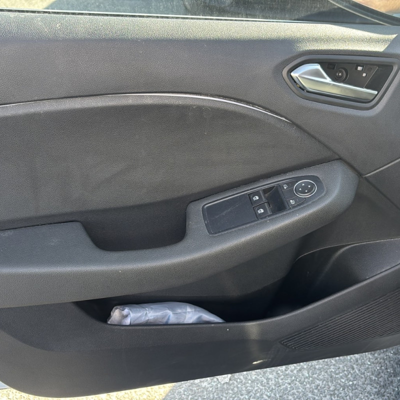 RENAULT CLIO 5 PHASE 1 1.0i - 12V SCE 65 Photo n°9