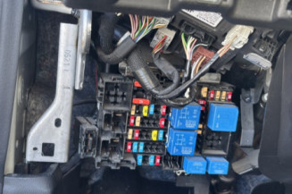 RENAULT CLIO 5 PHASE 1 1.0i - 12V SCE 65