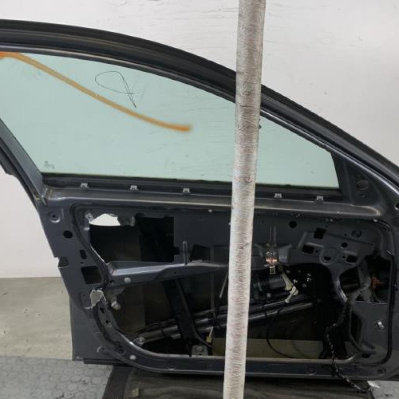 Porte avant gauche BMW SERIE 5 E61 Photo n°6