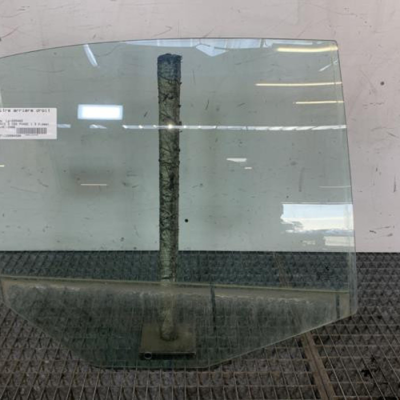 Vitre arriere droit BMW SERIE 5 E60 Photo n°1