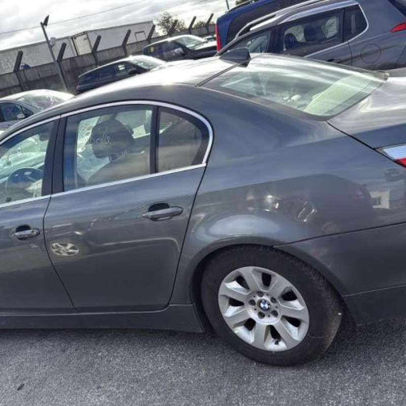 Vitre arriere gauche BMW SERIE 5 E60 Photo n°10