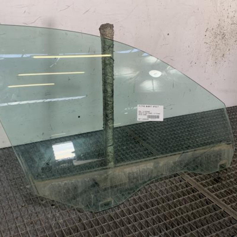 Vitre avant droit BMW SERIE 5 E60 Photo n°2