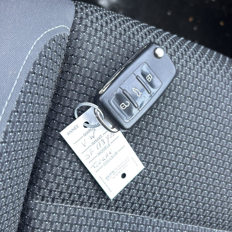 VOLKSWAGEN TOURAN 2 1.6 TDI - 16V TURBO Photo n°11