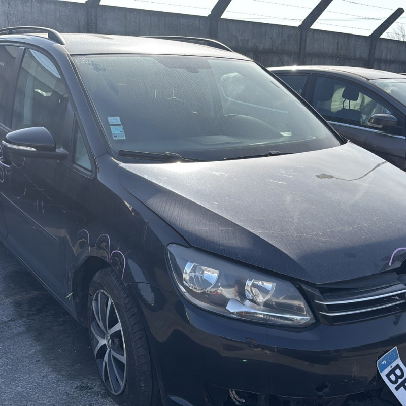 VOLKSWAGEN TOURAN 2 1.6 TDI - 16V TURBO Photo n°15