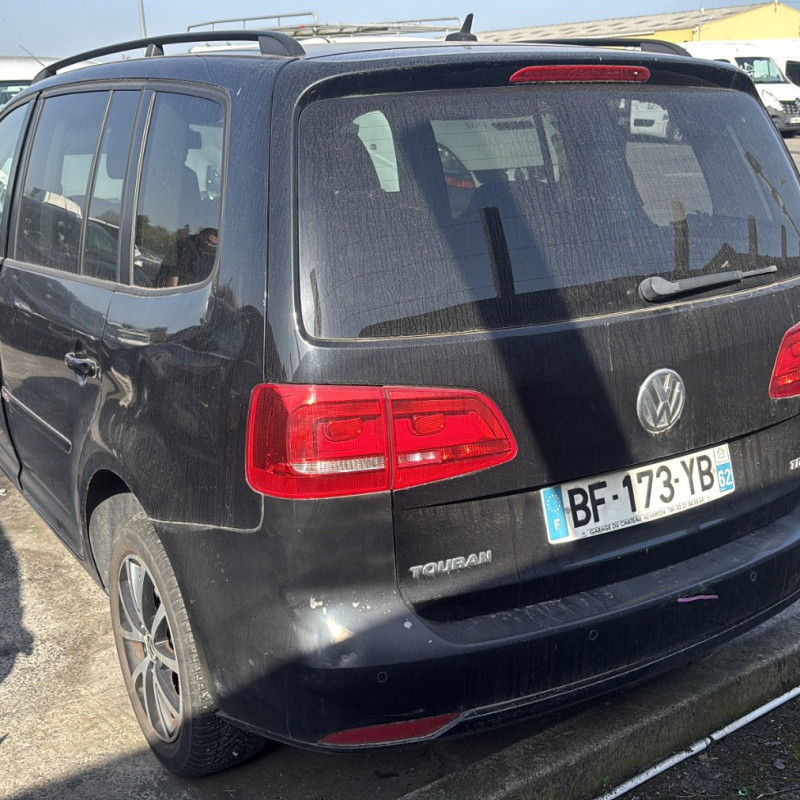 VOLKSWAGEN TOURAN 2 1.6 TDI - 16V TURBO Photo n°17