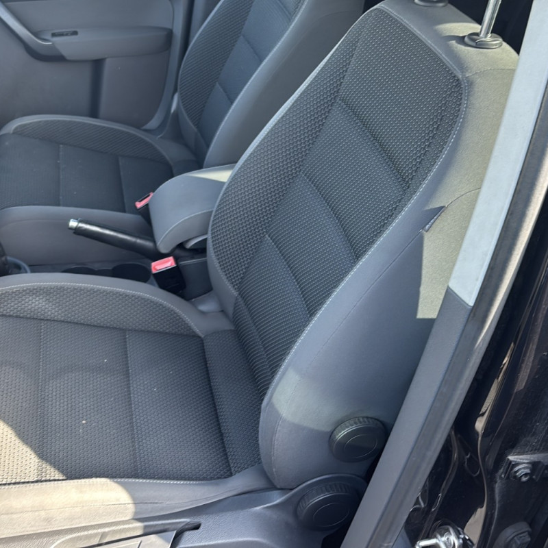 VOLKSWAGEN TOURAN 2 1.6 TDI - 16V TURBO Photo n°24