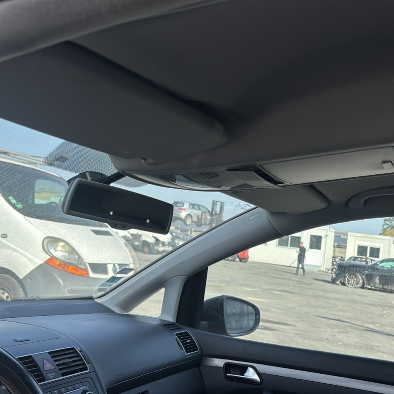 VOLKSWAGEN TOURAN 2 1.6 TDI - 16V TURBO Photo n°26