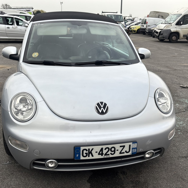 VOLKSWAGEN NEW BEETLE 1 PHASE 1 CABRIOLET 1.9 TDI - 8V TURBO Photo n°7