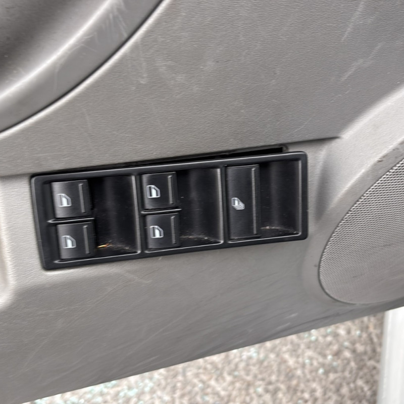 VOLKSWAGEN NEW BEETLE 1 PHASE 1 CABRIOLET 1.9 TDI - 8V TURBO Photo n°11