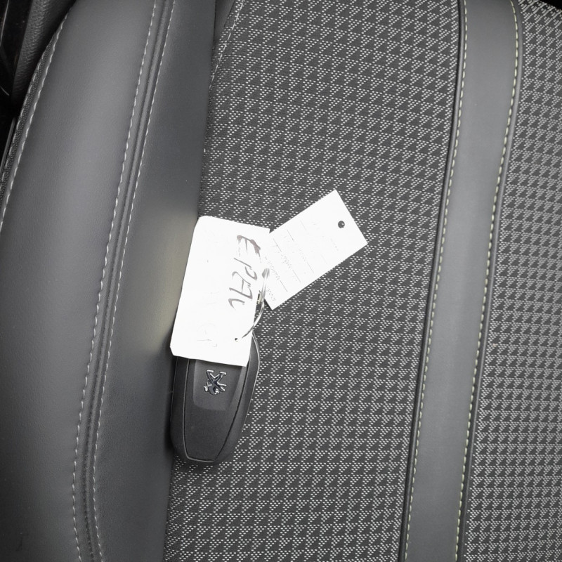 PEUGEOT 208 2 PHASE 1 1.2 PURETECH - 12V TURBO Photo n°14