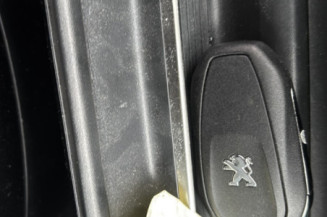 PEUGEOT 208 2 PHASE 1 1.2 PURETECH - 12V TURBO