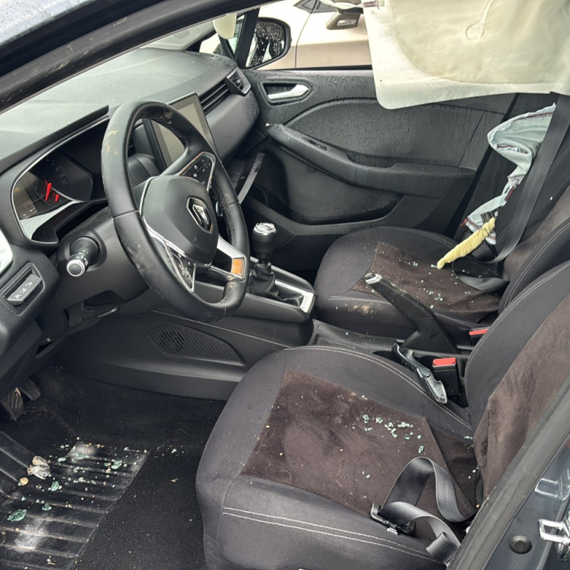 RENAULT CLIO 5 PHASE 1 1.5 BLUE DCI - 8V TURBO Photo n°5