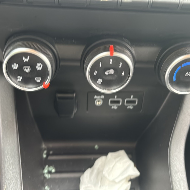 RENAULT CLIO 5 PHASE 1 1.5 BLUE DCI - 8V TURBO Photo n°8