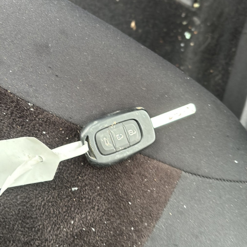 RENAULT CLIO 5 PHASE 1 1.5 BLUE DCI - 8V TURBO Photo n°10