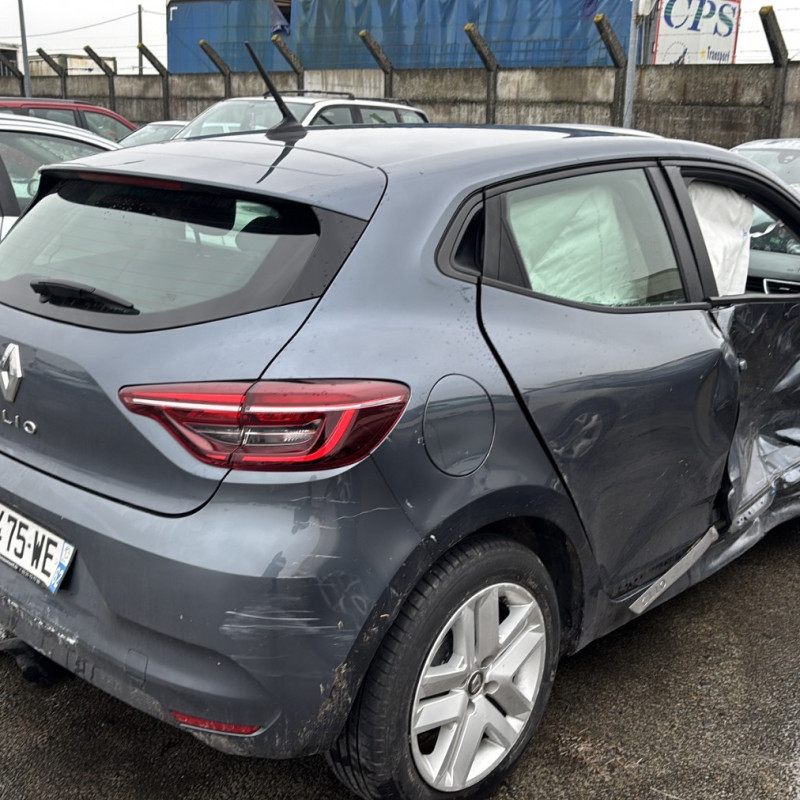 RENAULT CLIO 5 PHASE 1 1.5 BLUE DCI - 8V TURBO Photo n°16