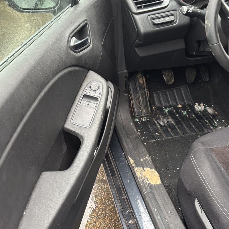 RENAULT CLIO 5 PHASE 1 1.5 BLUE DCI - 8V TURBO Photo n°20