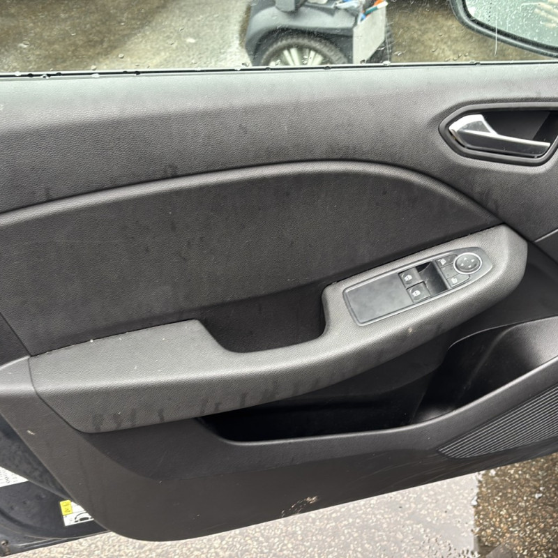 RENAULT CLIO 5 PHASE 1 1.5 BLUE DCI - 8V TURBO Photo n°21