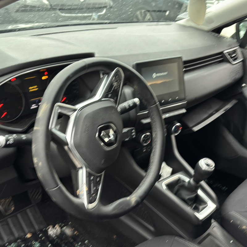 RENAULT CLIO 5 PHASE 1 1.5 BLUE DCI - 8V TURBO Photo n°24