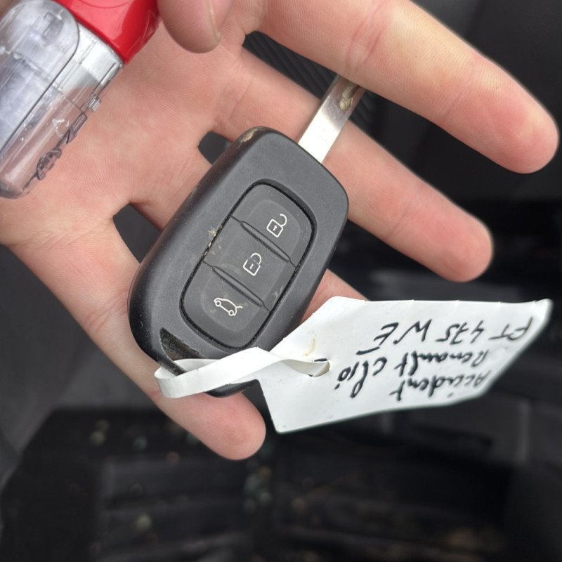 RENAULT CLIO 5 PHASE 1 1.5 BLUE DCI - 8V TURBO Photo n°33