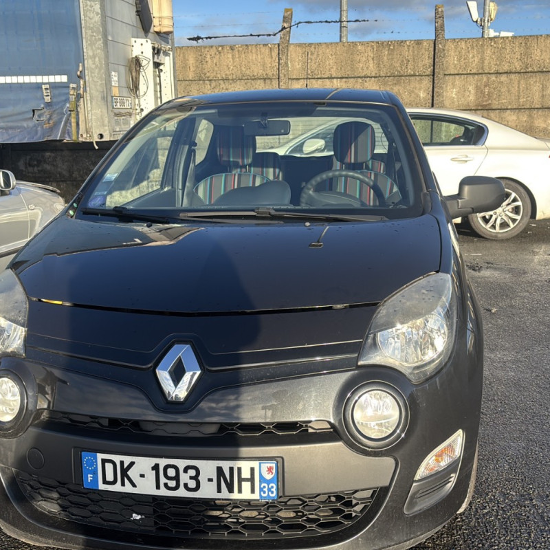 RENAULT TWINGO 2 PHASE 2 1.2i - 16V Photo n°2