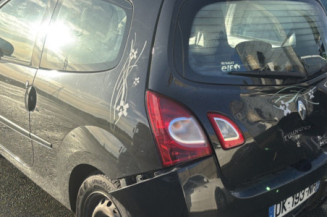 RENAULT TWINGO 2 PHASE 2 1.2i - 16V