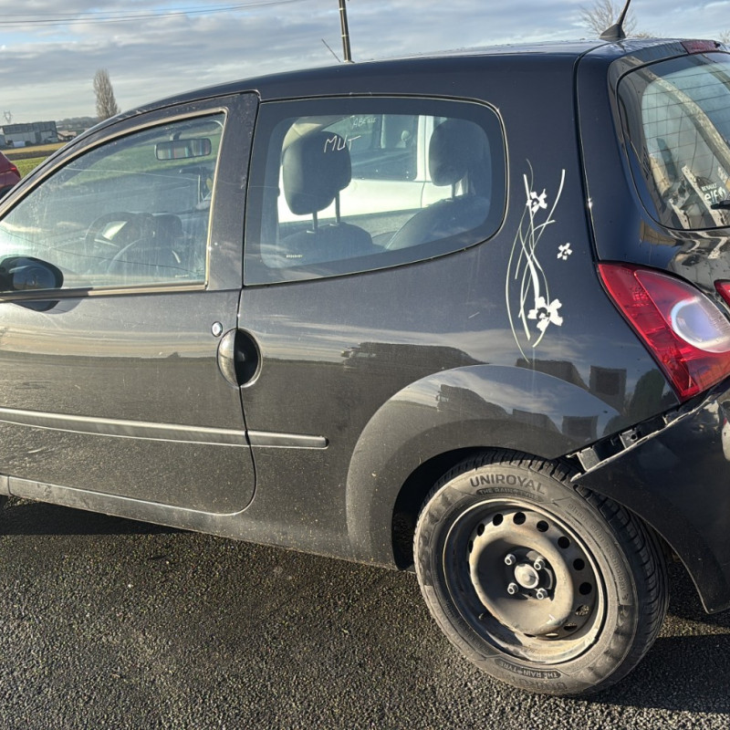RENAULT TWINGO 2 PHASE 2 1.2i - 16V Photo n°8