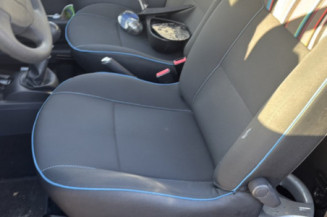 RENAULT TWINGO 2 PHASE 2 1.2i - 16V