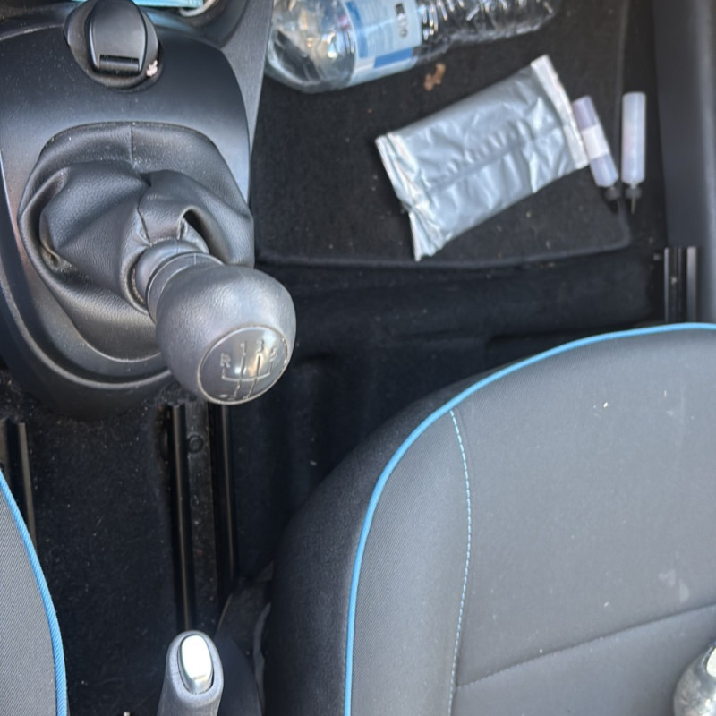 RENAULT TWINGO 2 PHASE 2 1.2i - 16V Photo n°18