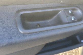 RENAULT TWINGO 2 PHASE 2 1.2i - 16V