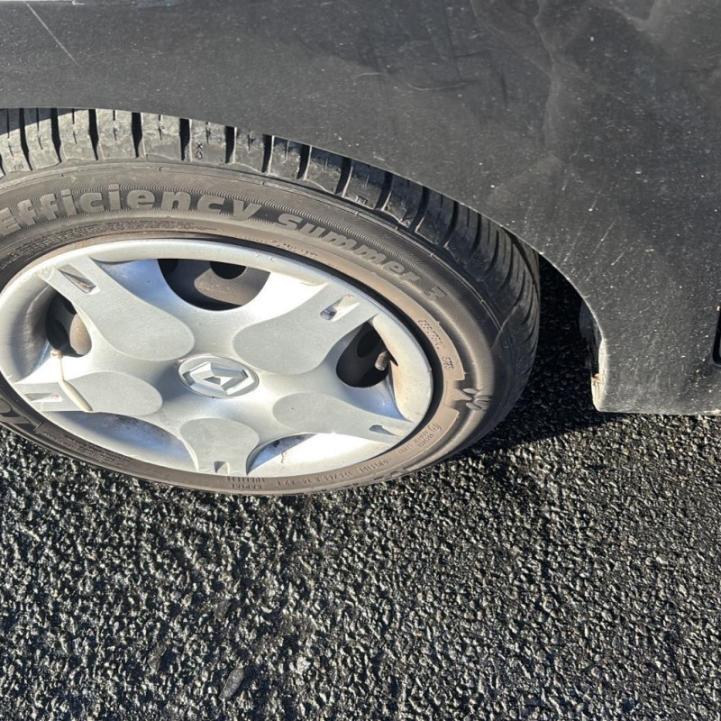 RENAULT TWINGO 2 PHASE 2 1.2i - 16V Photo n°25