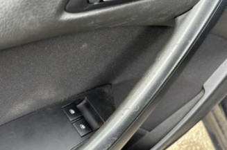 Feu arriere stop central OPEL ASTRA J