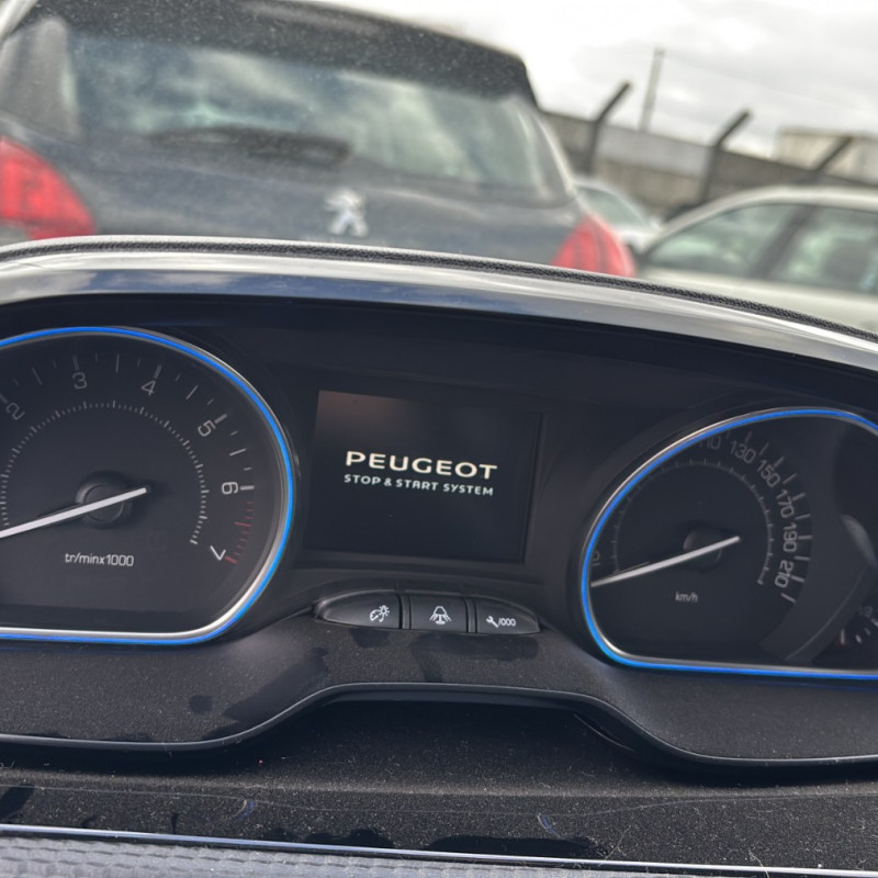 PEUGEOT 2008 1 PHASE 1 1.2 PURETECH - 12V TURBO Photo n°16