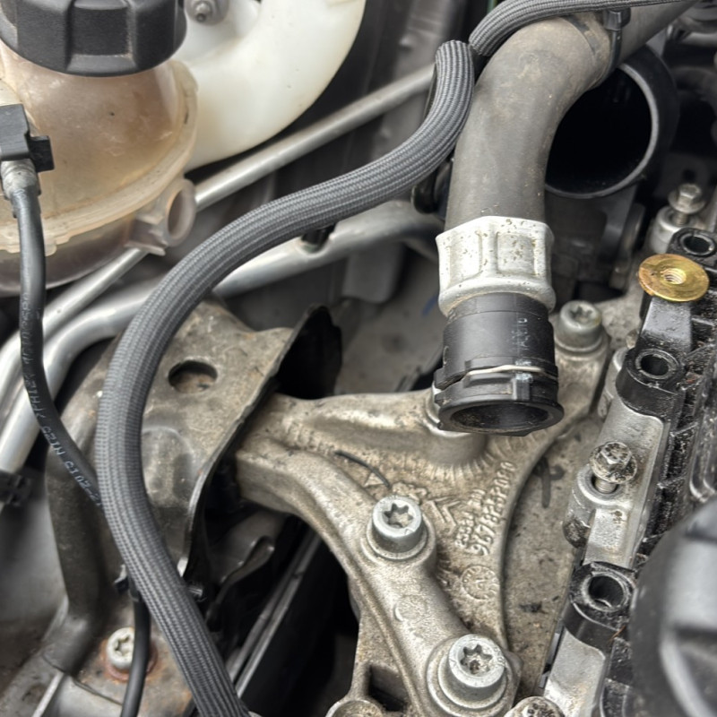 PEUGEOT 2008 1 PHASE 1 1.2 PURETECH - 12V TURBO Photo n°27