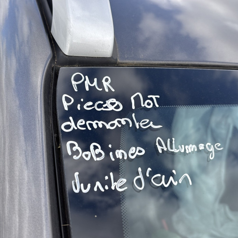 PEUGEOT 2008 1 PHASE 1 1.2 PURETECH - 12V TURBO Photo n°28