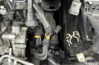 PEUGEOT 2008 1 PHASE 1 1.2 PURETECH - 12V TURBO