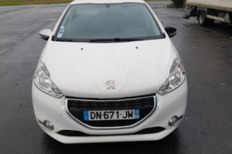 PEUGEOT 208 1 PHASE 1 1.2 VTI - 12V