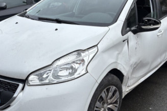 PEUGEOT 208 1 PHASE 1 1.2 VTI - 12V