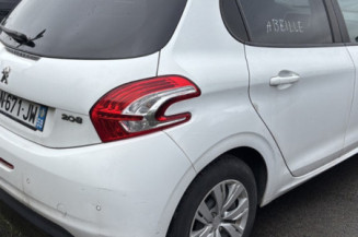 PEUGEOT 208 1 PHASE 1 1.2 VTI - 12V