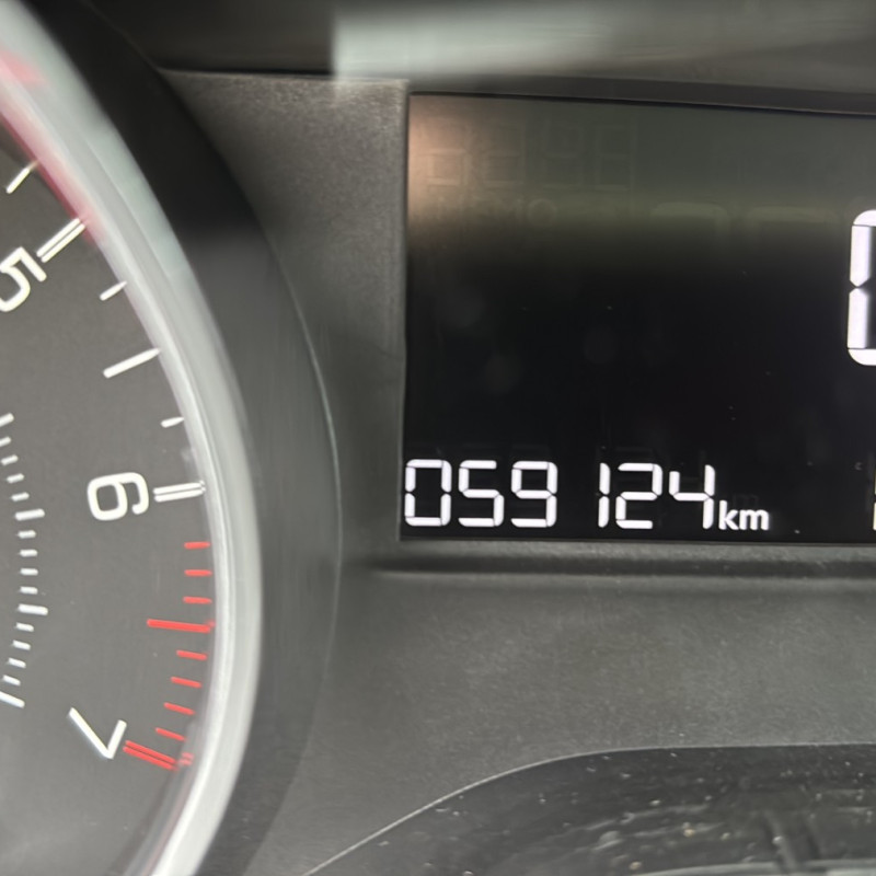 PEUGEOT 208 1 PHASE 1 1.2 VTI - 12V Photo n°32