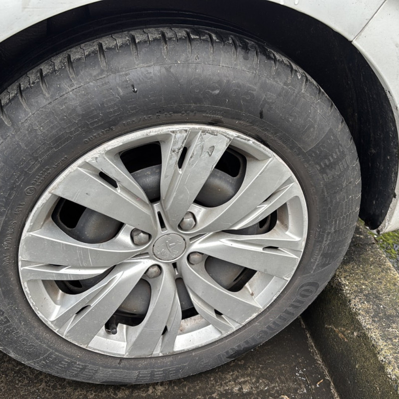 PEUGEOT 208 1 PHASE 1 1.2 VTI - 12V Photo n°34