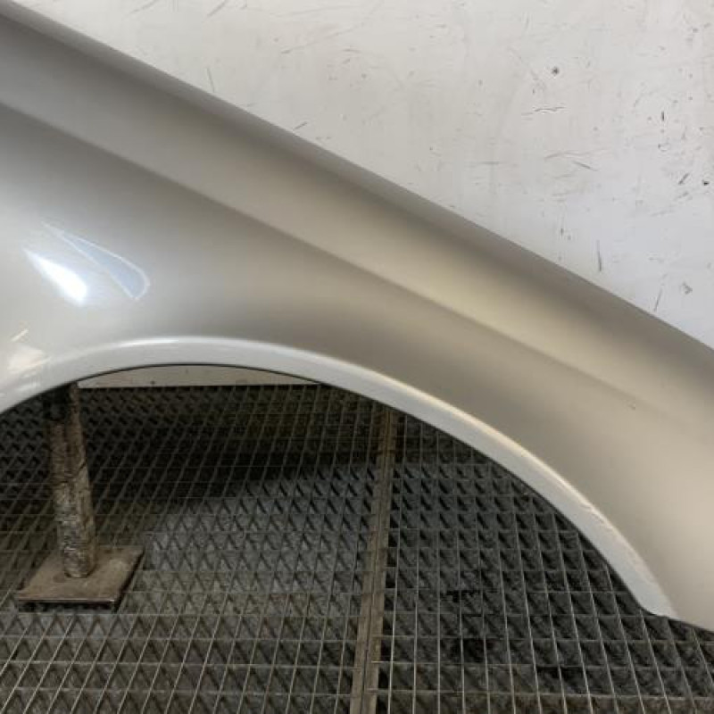 Aile avant droit MERCEDES CLASSE C 203 Photo n°4