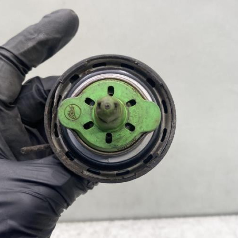 Bouchon de carburant BMW SERIE 5 E61 Photo n°3