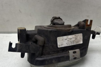 Anti brouillard gauche (feux) MERCEDES CLASSE C 203