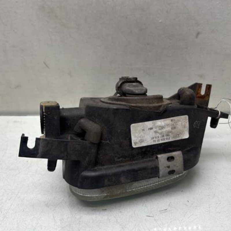 Anti brouillard gauche (feux) MERCEDES CLASSE C 203 Photo n°3