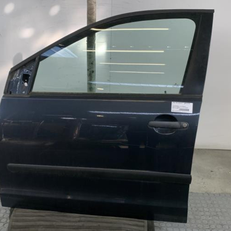 Porte avant gauche VOLKSWAGEN POLO 4 Photo n°1