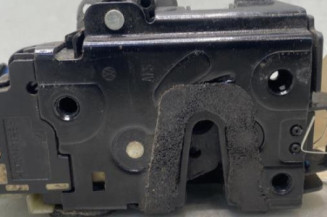 Serrure arriere droit VOLKSWAGEN POLO 4