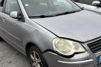 Serrure arriere droit VOLKSWAGEN POLO 4