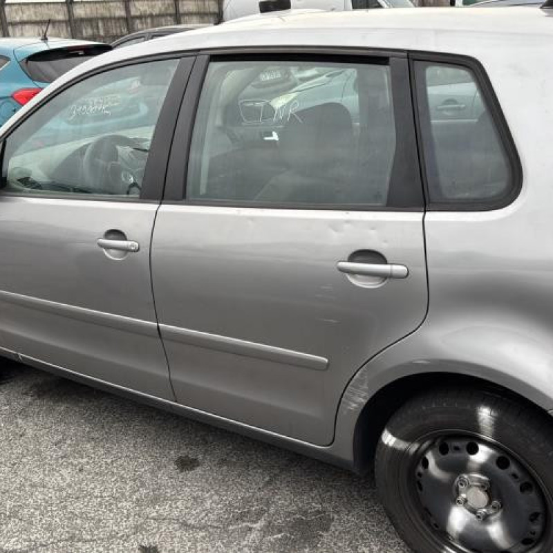 Serrure arriere droit VOLKSWAGEN POLO 4 Photo n°11