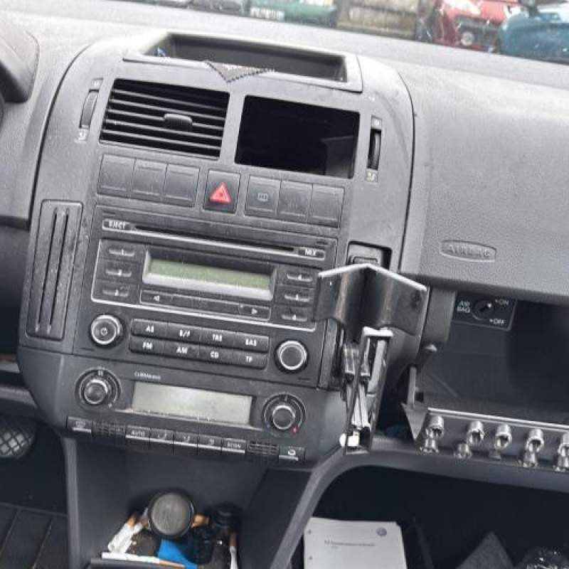 Serrure arriere droit VOLKSWAGEN POLO 4 Photo n°16