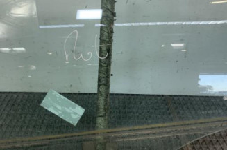 Vitre arriere gauche AUDI A4 3